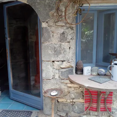 Hébergement de vacances L'olivier Mirabel (Ardeche)